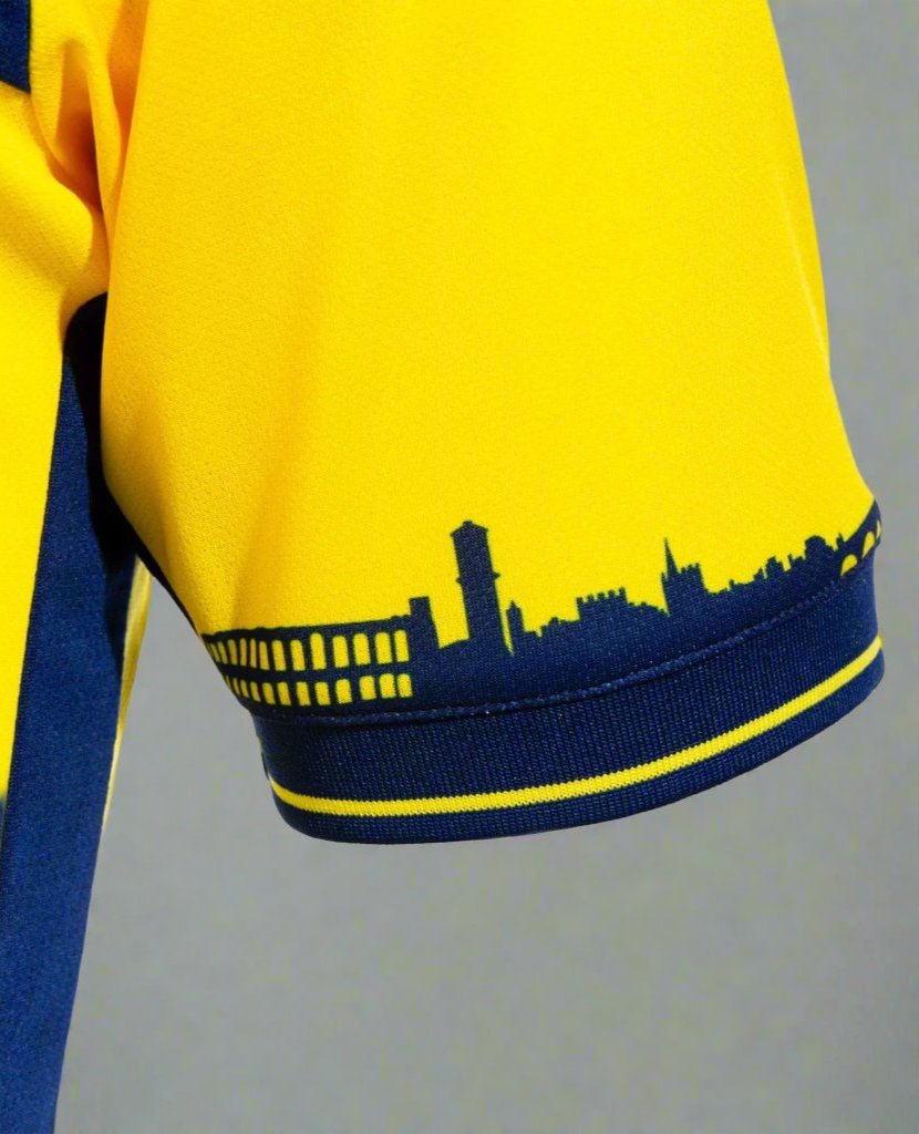 Hellas Verona 23-24 Away Shirt sleeve