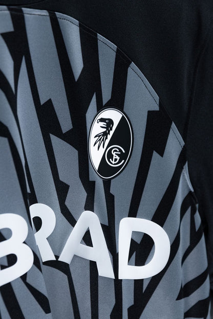 SC Freiburg 23-24 Away Shirt crest