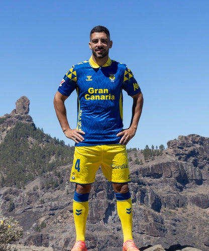 UD Las Palmas 24-25 Away Shirt model