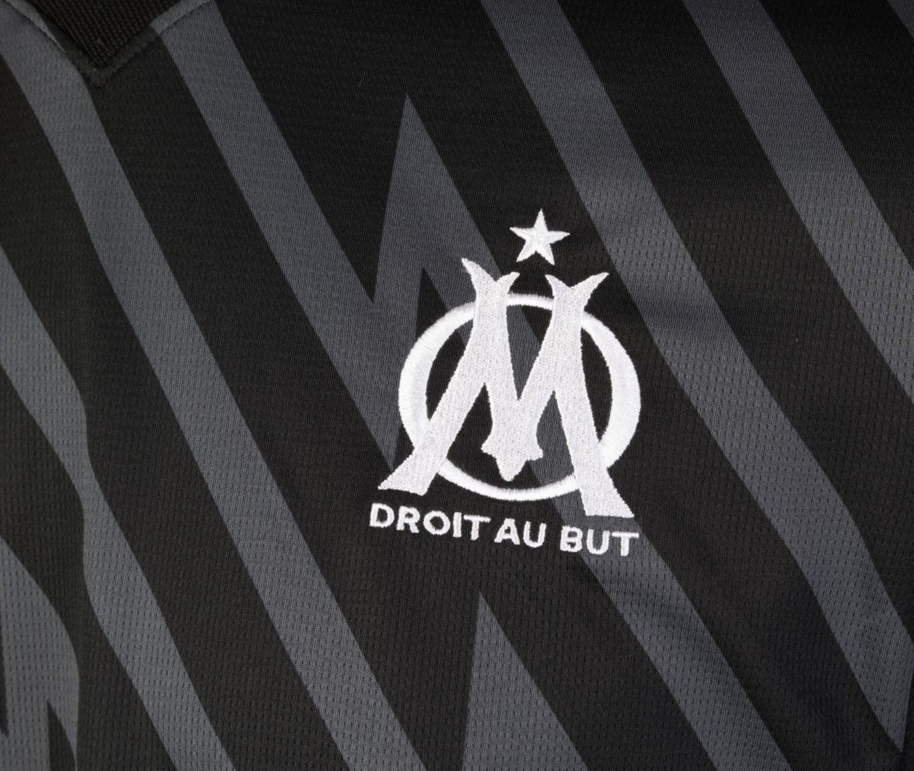 Olympique Marseille 23-24 Goalkeeper Shirt badge